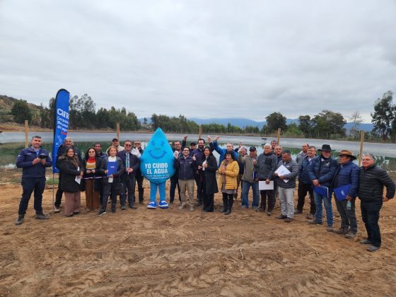 Comisión Nacional de Riego y regantes del canal Bellavista inauguran anhelado tranque que mejorará el riego de 38 agricultores