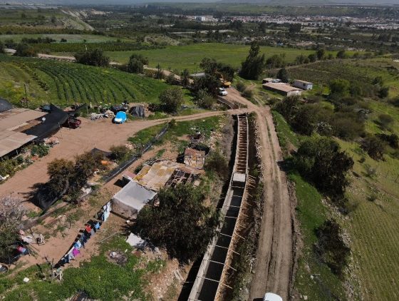 Regantes del canal Camarico optimizarán el recurso hídrico mediante obra de revestimiento bonificada por la Ley de Riego