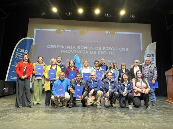 En Bicentenario de Chiloé: CNR realiza visita en terreno y entrega más de $2.000 millones en bonificaciones de la Ley de Riego en Ancud