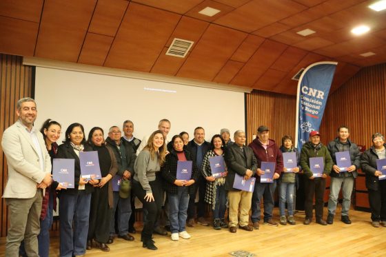 CNR y CONADI entregaron más de $550 millones en bonos de riego a 38 familias de la provincia de Cautín